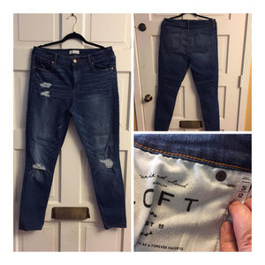 Ann Taylor LOFT Curvy Destructed Skinny Jeans